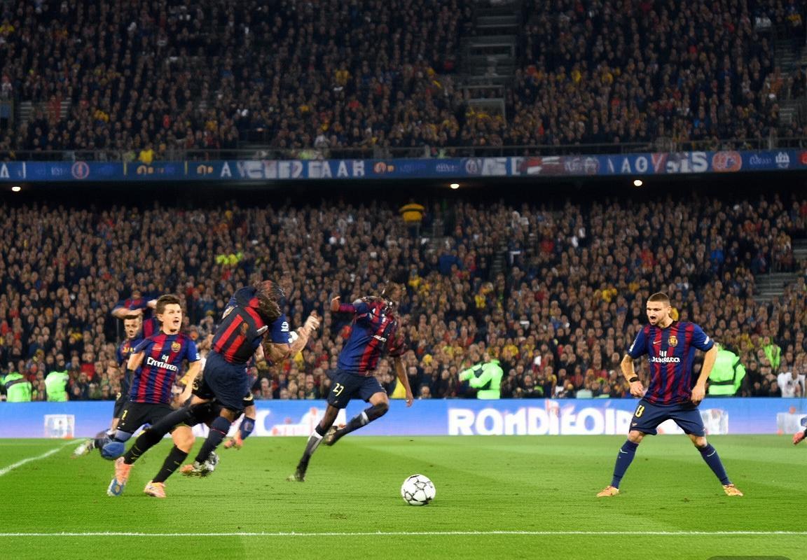 1415欧冠巅峰对决：巴塞罗那VS巴黎圣日耳曼战术解析(图1)